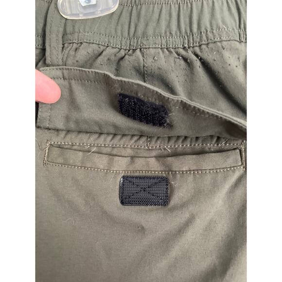 Green Cargo Pants Size 32 - Picture 6 of 7
